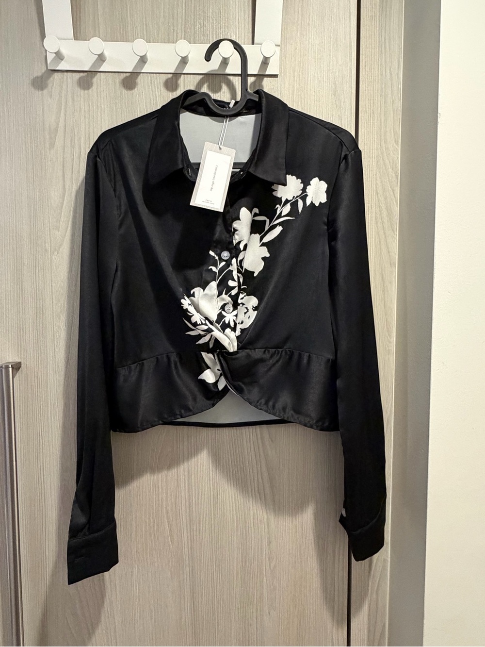 New with Tag Black Satin Cropped Button-Front Top with Floral Print